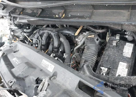 2021 Toyota Highlander L z USA, uszkodzony, nr VIN 5TDCZRAH8MS536015